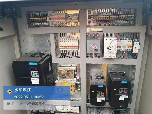 水映洪江項(xiàng)目-塔吊、電梯月檢